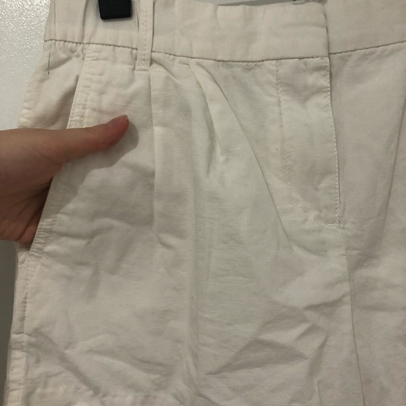 Gap White Shorts with Pockets Size 00 - Picture 2 of 8